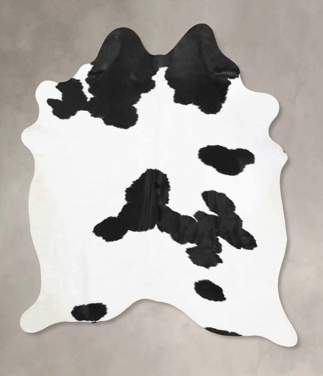 Black and White X-Large Brazilian Cowhide Rug 7'10"H x 5'11"W #B12497 