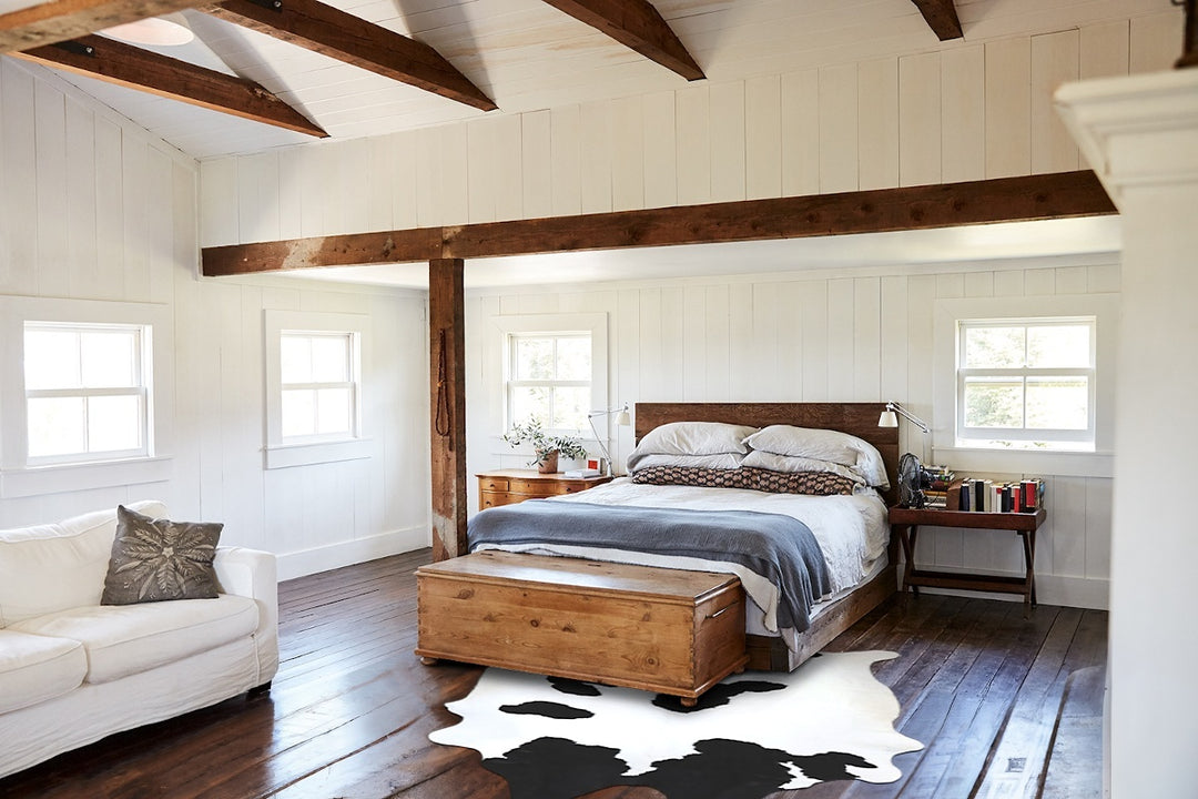 Black and White X-Large Brazilian Cowhide Rug 7'10"H x 5'11"W #B12497 