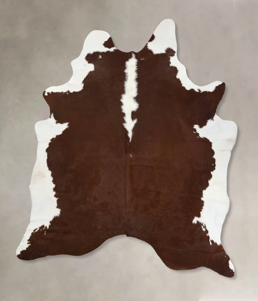 Hereford XX-Large Brazilian Cowhide Rug 8'10"H x 7'1"W #B12584 by Hudson Hides