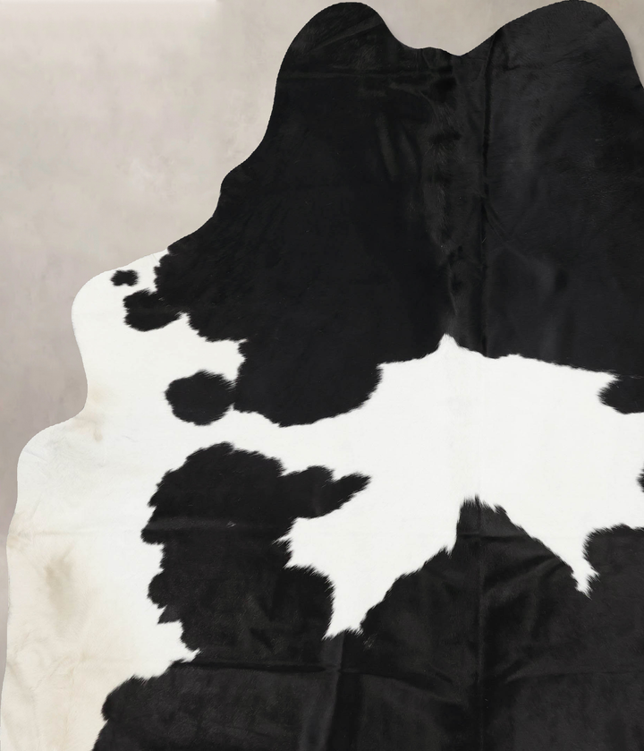 Black and White XX-Large Brazilian Cowhide Rug 9'0"H x 7'2"W #B12813 by Hudson Hides