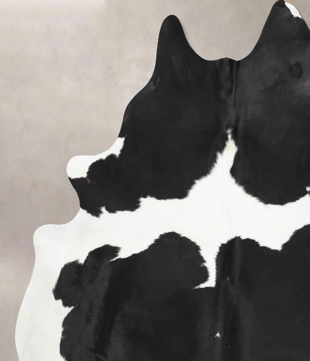 Black and White XX-Large Brazilian Cowhide Rug 8'11"H x 7'0"W #B12852 