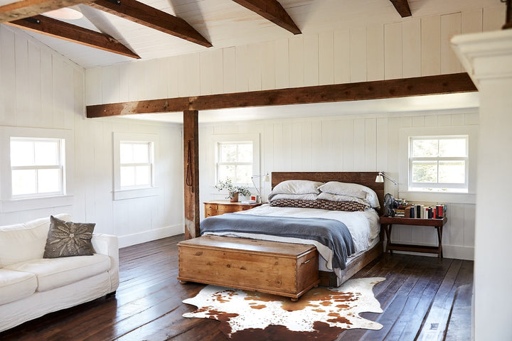Brown and White XX-Large Brazilian Cowhide Rug 8'1"H x 7'4"W #B13024 by Hudson Hides
