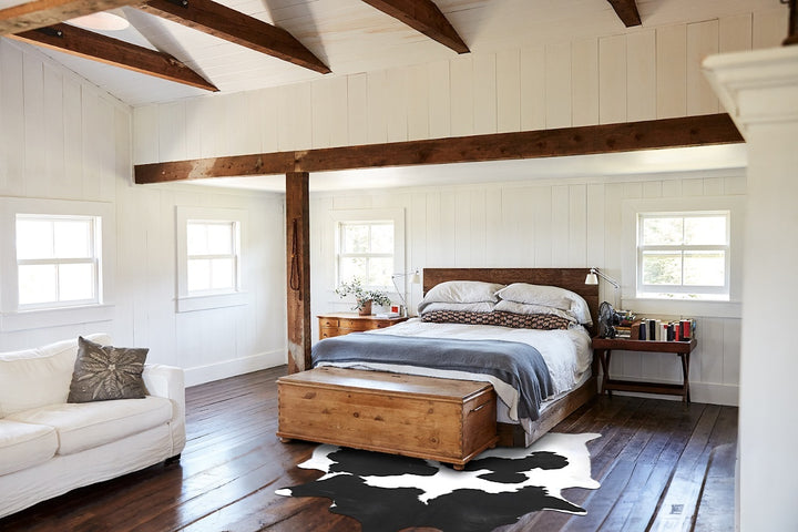 Black and White XX-Large Brazilian Cowhide Rug 8'8"H x 7'2"W #B13158 by Hudson Hides