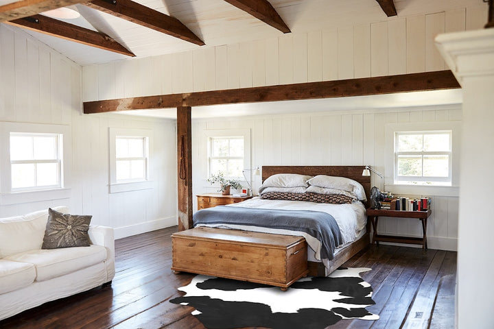 Black and White XX-Large Brazilian Cowhide Rug 9'1"H x 6'7"W #B13339 by Hudson Hides