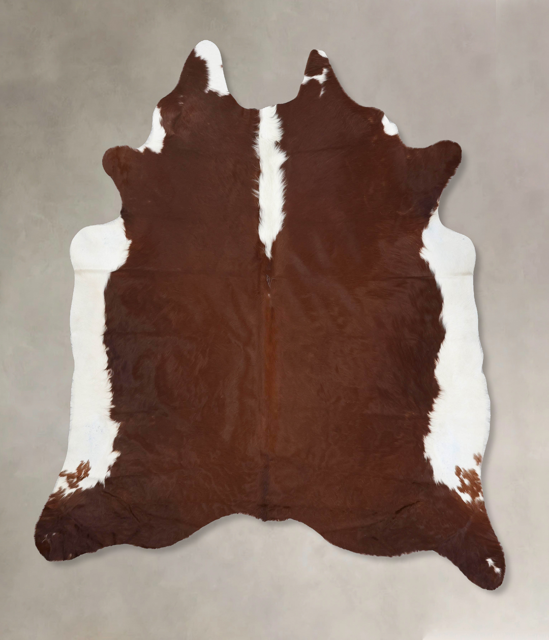Hereford XX-Large Brazilian Cowhide Rug 8'1"H x 6'11"W #B13416 by Huds