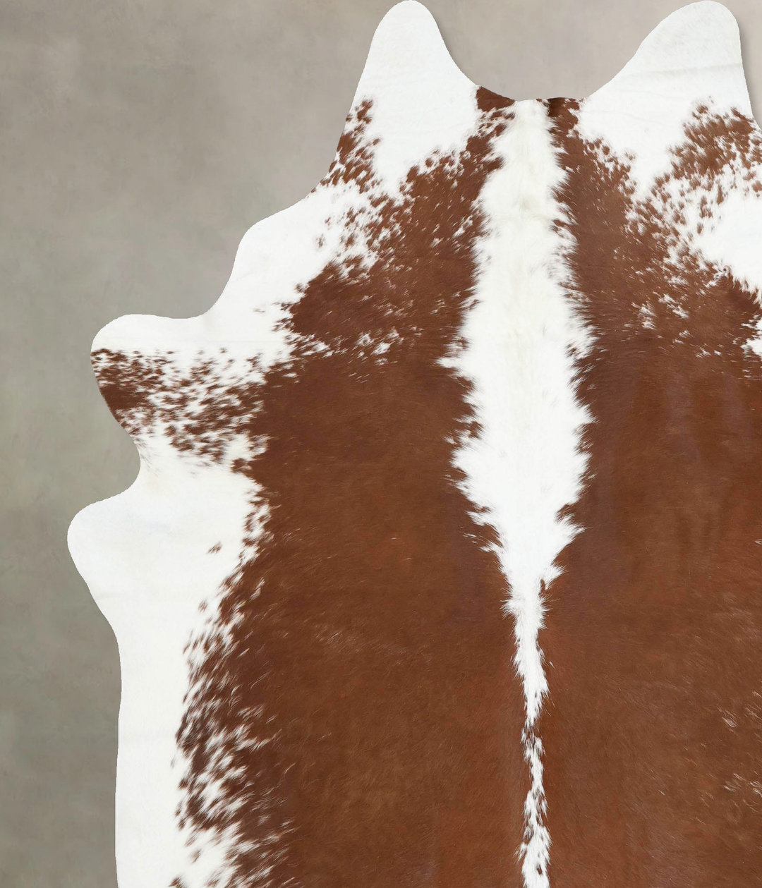 Hereford XX-Large Brazilian Cowhide Rug 8'9"H x 7'2"W #B13610 by Hudso