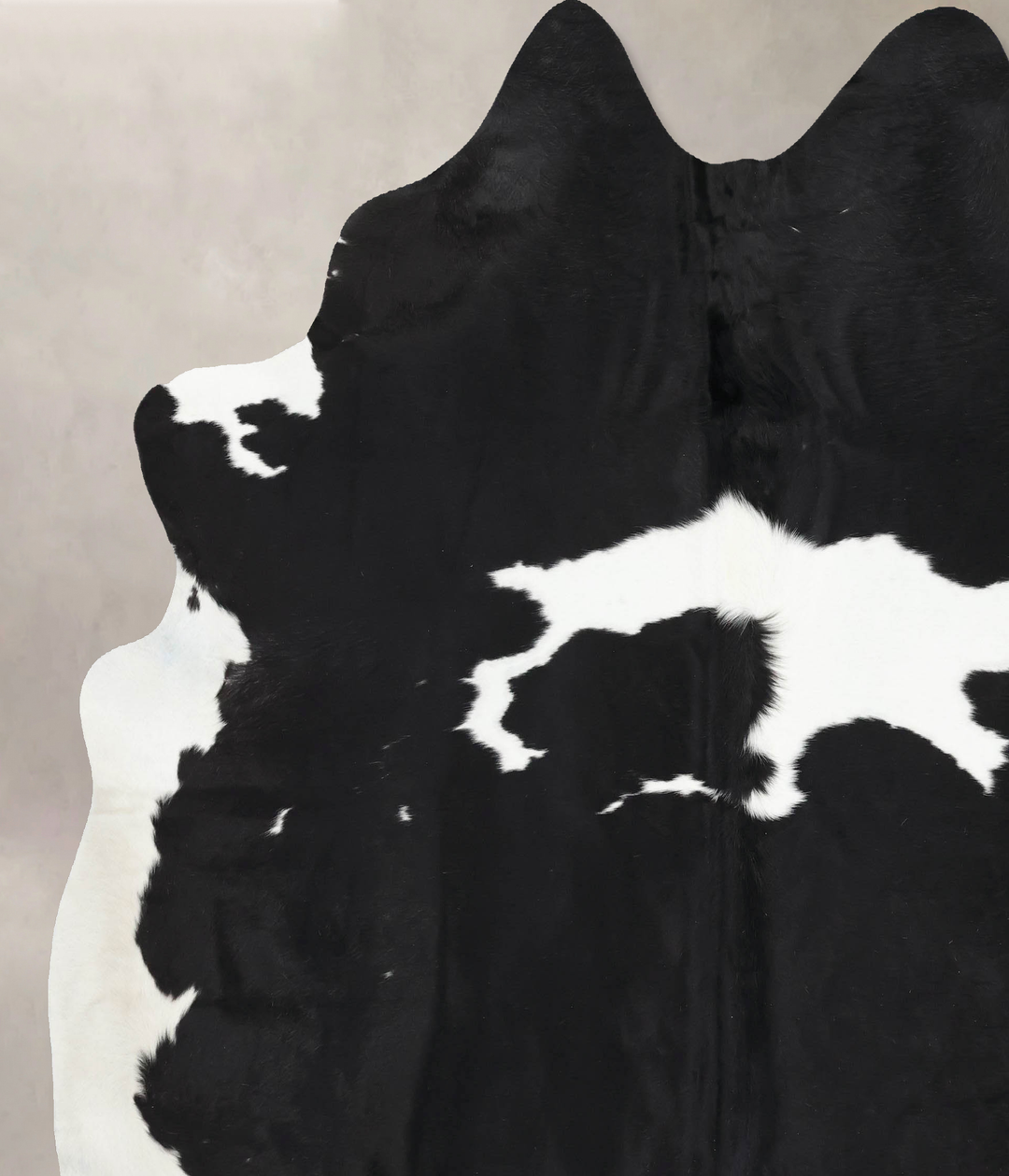 Black and White XX-Large Brazilian Cowhide Rug 8'5"H x 7'7"W #B13820 b