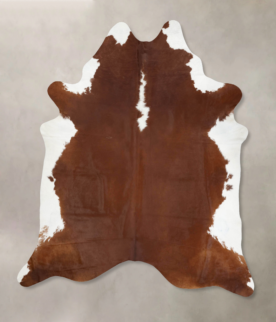 Hereford XX-Large Brazilian Cowhide Rug 8'8"H x 7'6"W #B14131 by Hudson Hides