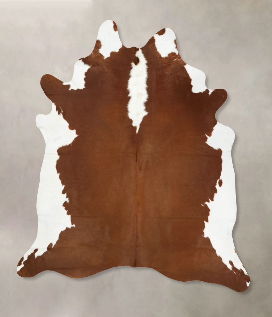 Hereford XX-Large Brazilian Cowhide Rug 8'6"H x 7'5"W #B14214 by Hudson Hides