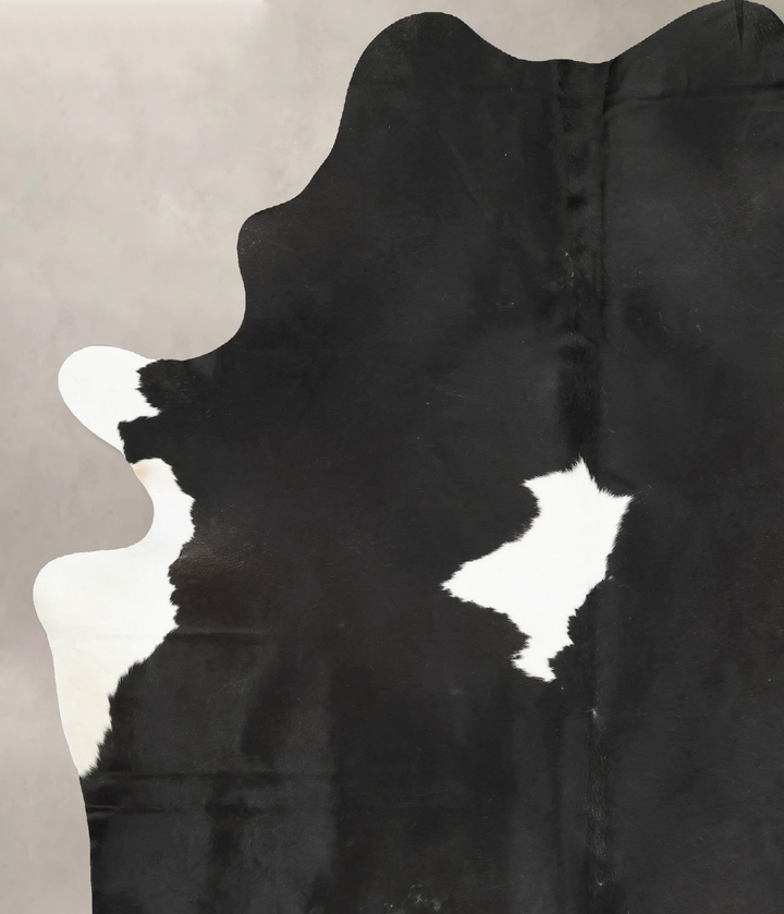 Black and White XX-Large Brazilian Cowhide Rug 9'0"H x 6'6"W #B14748 by Hudson Hides