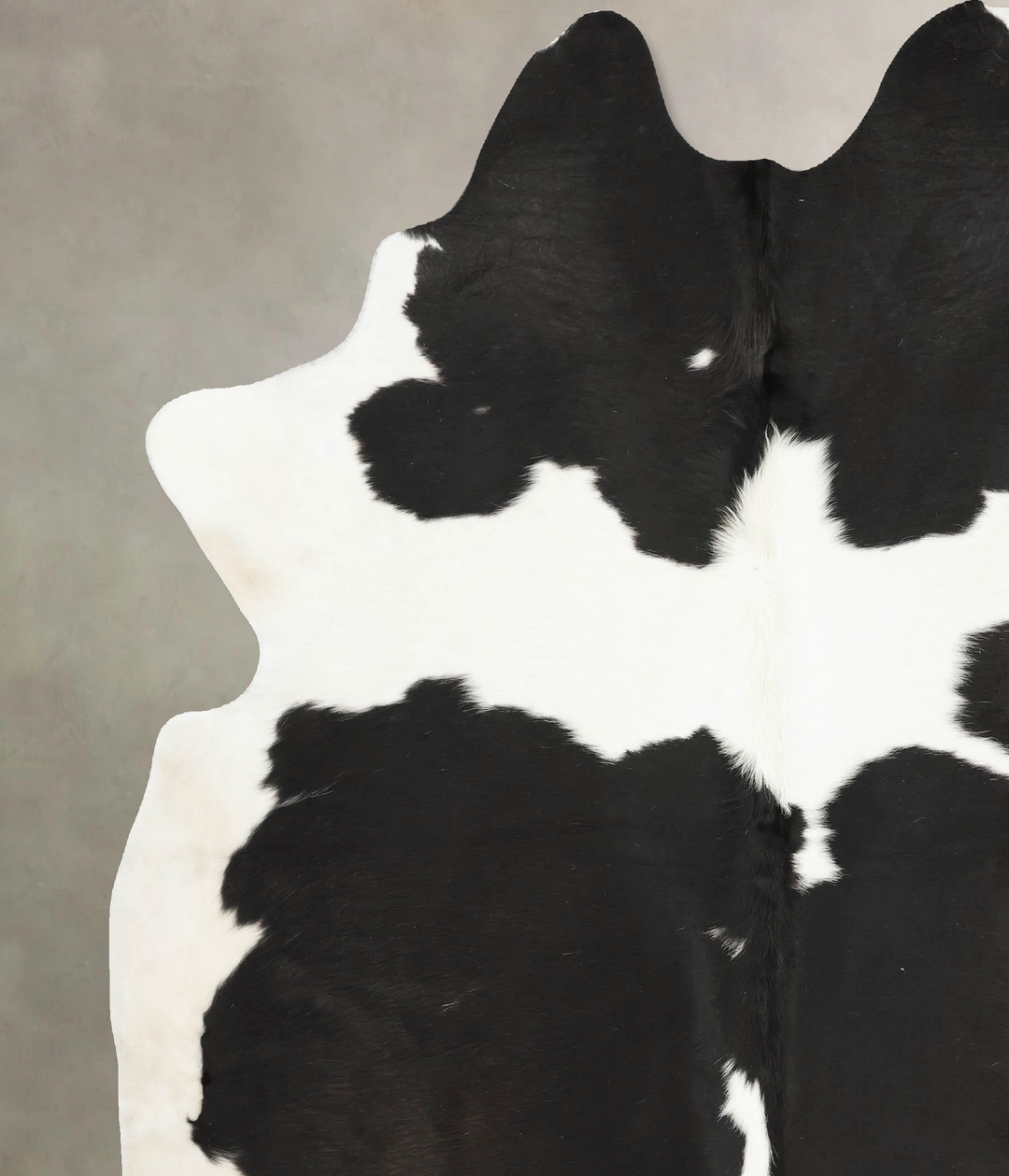 Black and White XX-Large Brazilian Cowhide Rug 8'0"H x 7'1"W #B15413 b