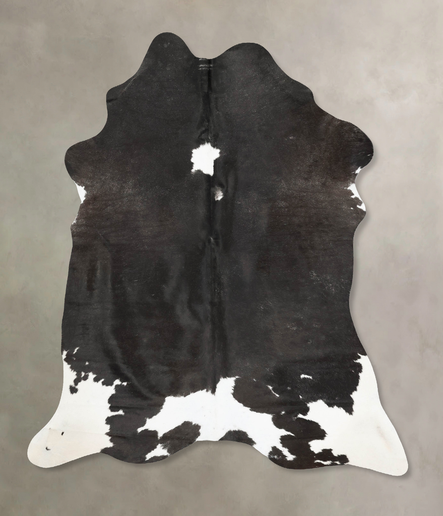 Black and White X-Large Brazilian Cowhide Rug 8'0"H x 6'3"W #B15421 by Hudson Hides