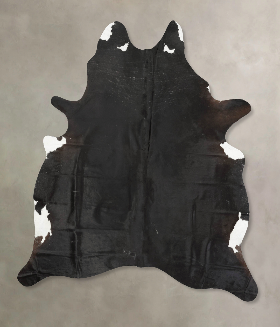 Solid Black XX-Large Brazilian Cowhide Rug 8'2"H x 6'4"W #B15489 by Hu