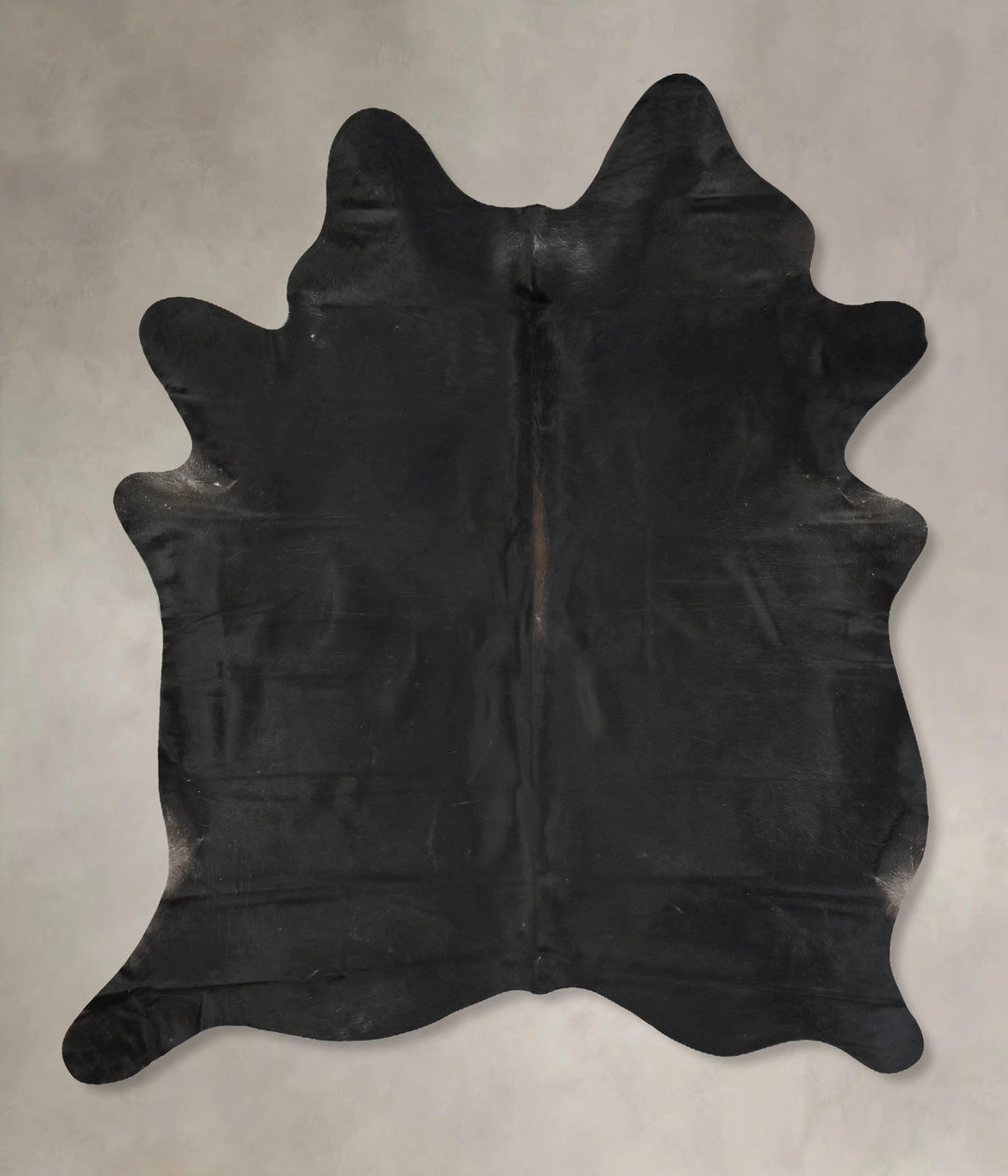 Solid Black XX-Large Brazilian Cowhide Rug 8'4"H x 6'7"W #B15533 by Hu