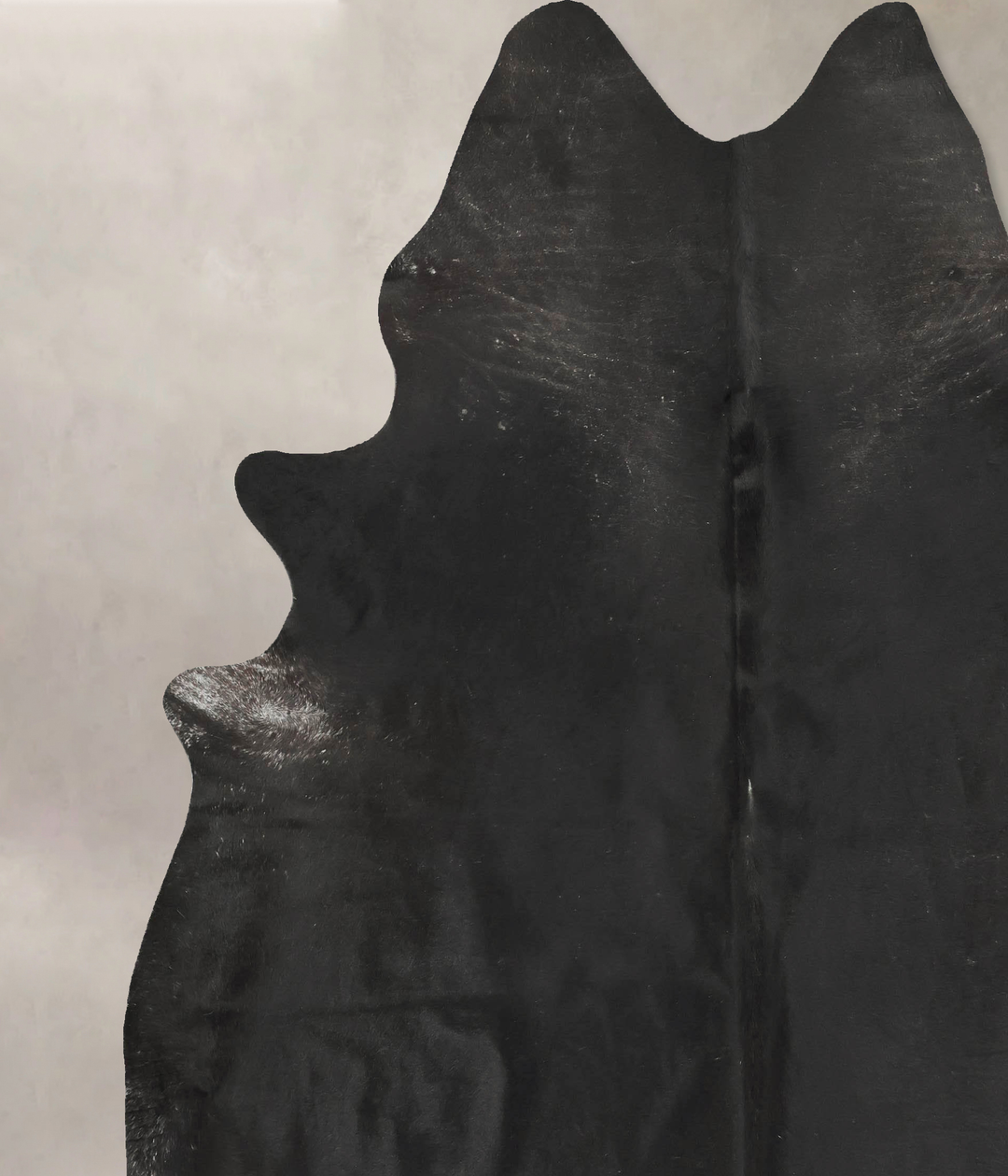 Solid Black XX-Large Brazilian Cowhide Rug 8'6"H x 7'6"W #B15591 by Hu