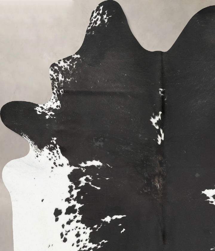 Black and White XX-Large Brazilian Cowhide Rug 8'0"H x 6'4"W #B15647 by Hudson Hides