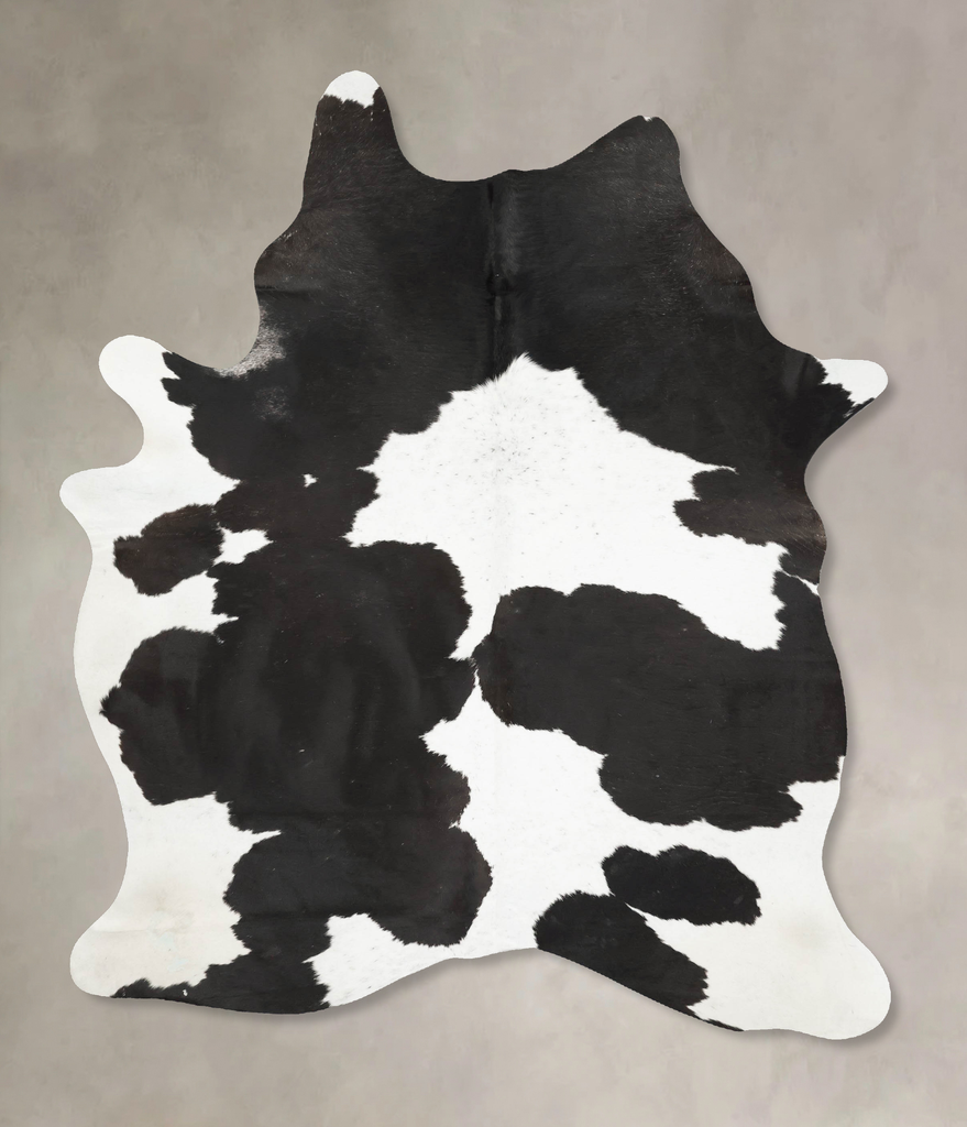 Black and White X-Large Brazilian Cowhide Rug 7'8"H x 5'5"W #B15655 by Hudson Hides
