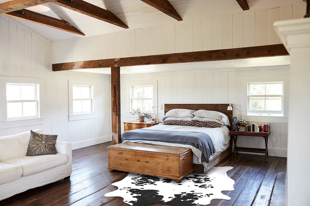 Black and White XX-Large Brazilian Cowhide Rug 8'7"H x 7'4"W #B15660 b
