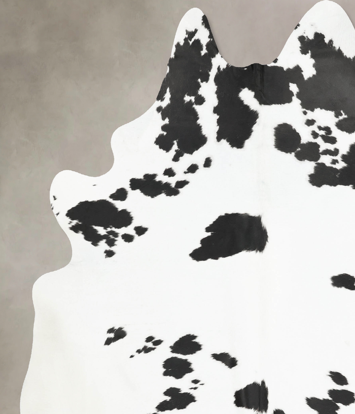 Black and White XX-Large Brazilian Cowhide Rug 9'0"H x 7'0"W #B15662 by Hudson Hides