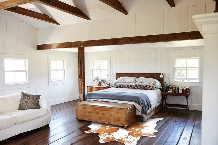 Beige and White X-Large Brazilian Cowhide Rug 7'8"H x 6'2"W #B15698 by Hudson Hides