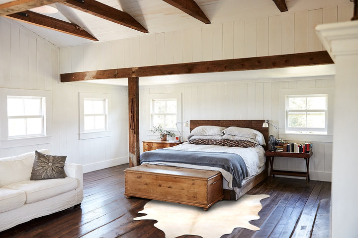 Palomino XX-Large Brazilian Cowhide Rug 8'2"H x 6'10"W #B15750 by Hudson Hides