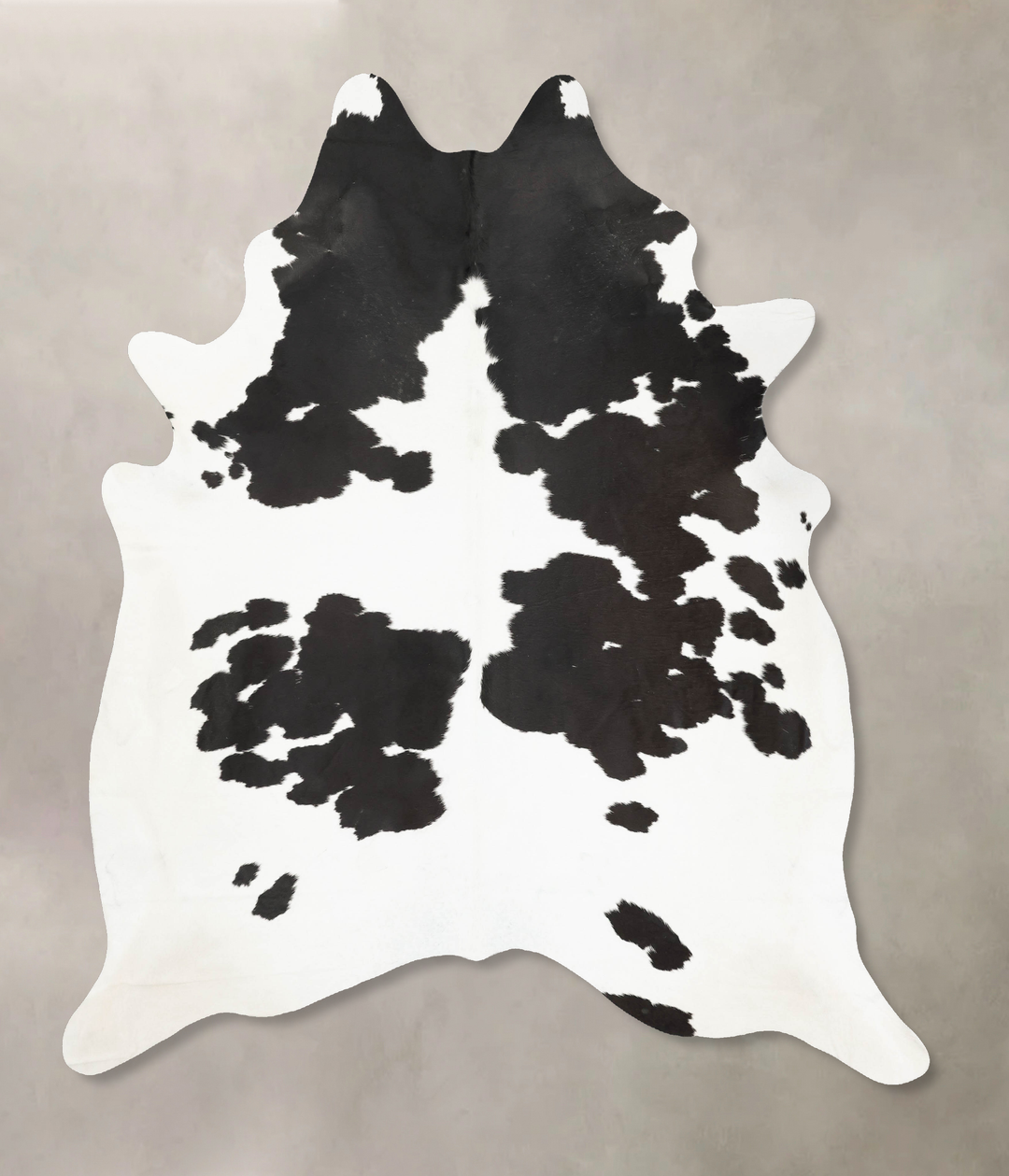 Black and White XX-Large Brazilian Cowhide Rug 8'6"H x 7'3"W #B15912 b