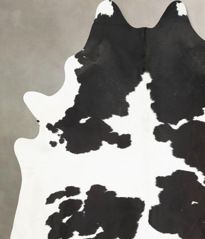 Black and White XX-Large Brazilian Cowhide Rug 8'6"H x 7'3"W #B15912 by Hudson Hides