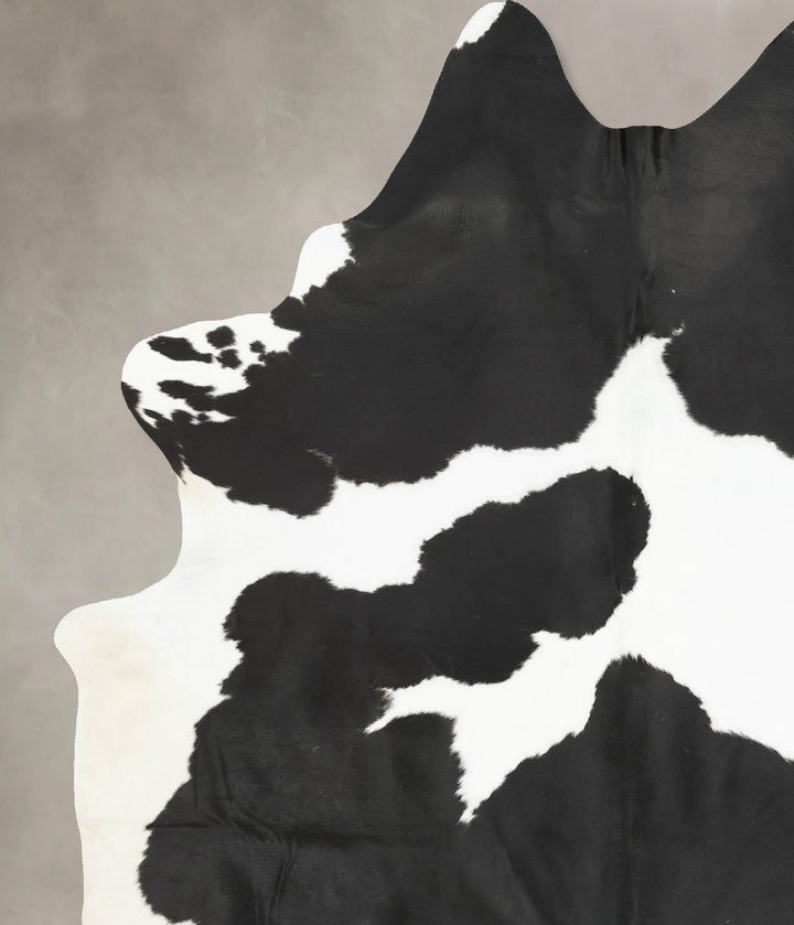 Black and White XX-Large Brazilian Cowhide Rug 8'4"H x 6'4"W #B15927 by Hudson Hides