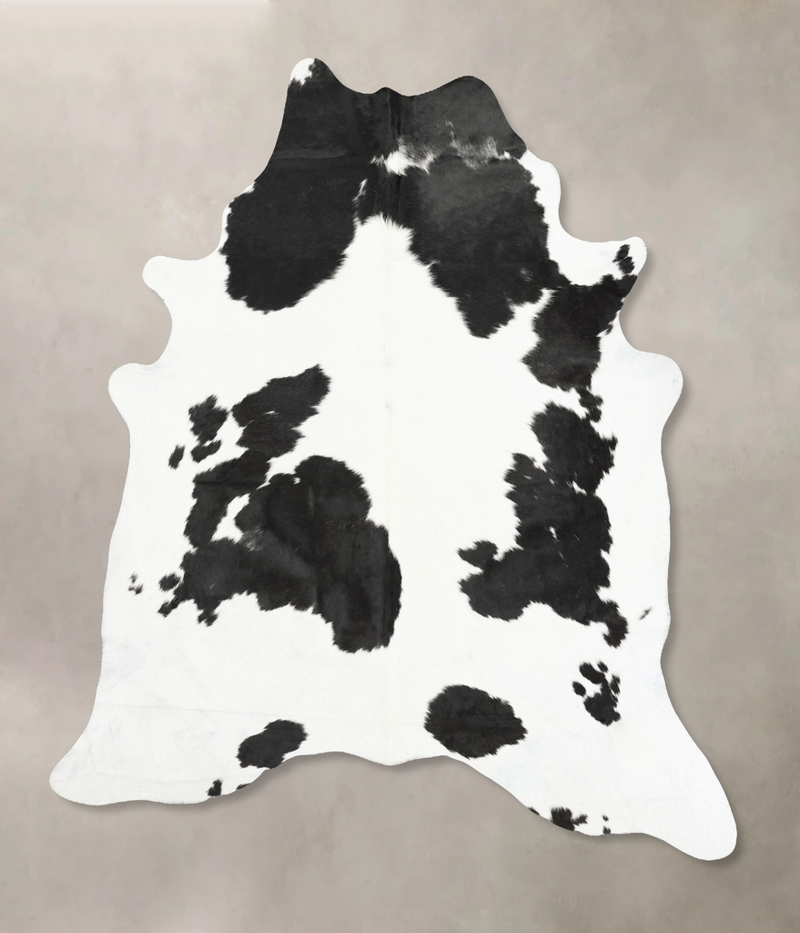 Black and White XX-Large Brazilian Cowhide Rug 8'5"H x 6'7"W #B15929 by Hudson Hides