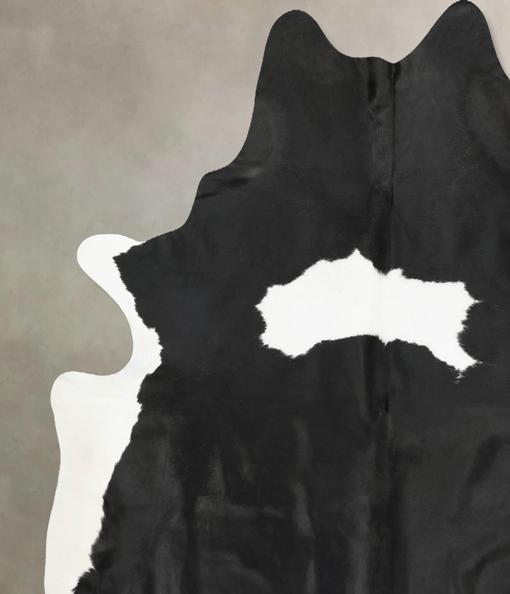 Black and White XX-Large Brazilian Cowhide Rug 8'5"H x 7'3"W #B15938 by Hudson Hides