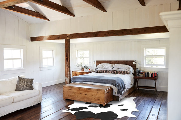 Black and White XX-Large Brazilian Cowhide Rug 7'7"H x 6'8"W #B16000 by Hudson Hides