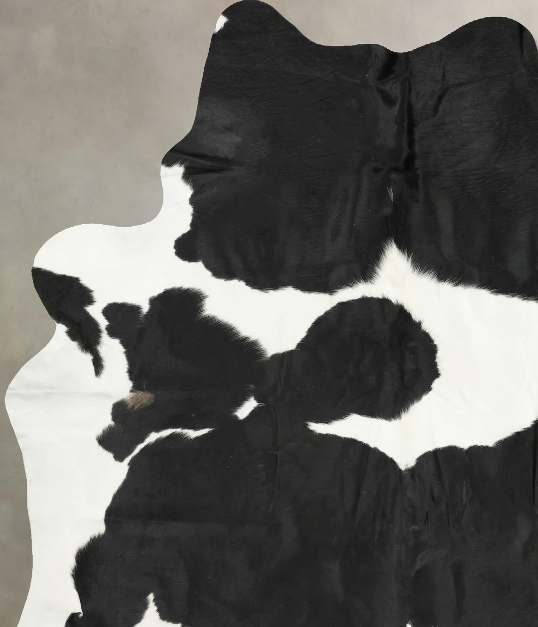 Black and White XX-Large Brazilian Cowhide Rug 8'7"H x 6'9"W #B16156 b