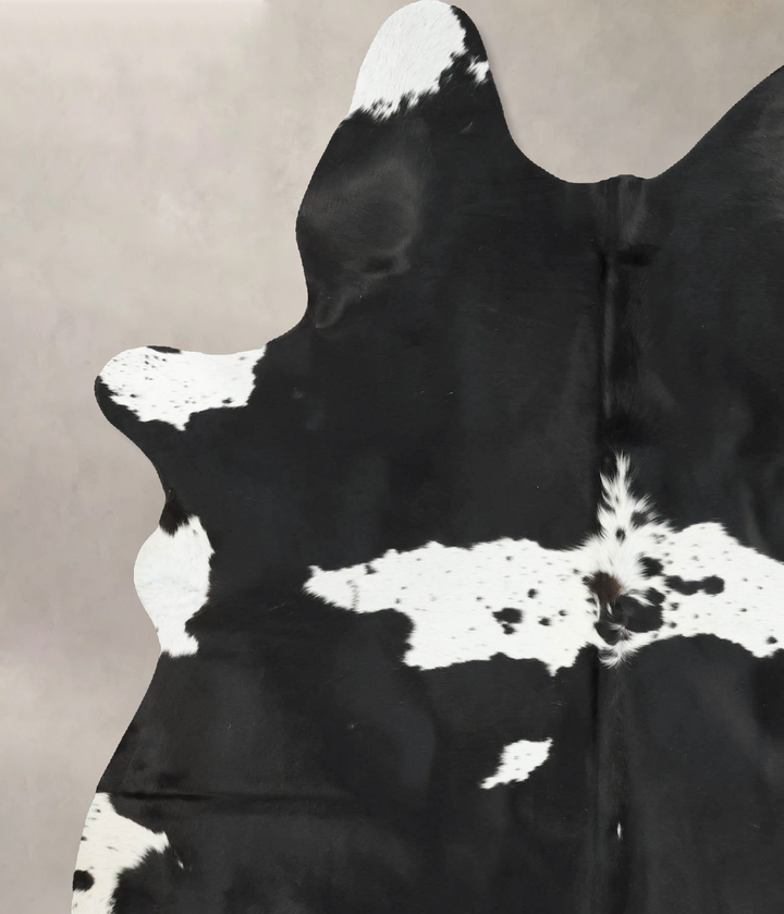 Black and White X-Large Brazilian Cowhide Rug 7'9"H x 6'0"W #B16182 by Hudson Hides