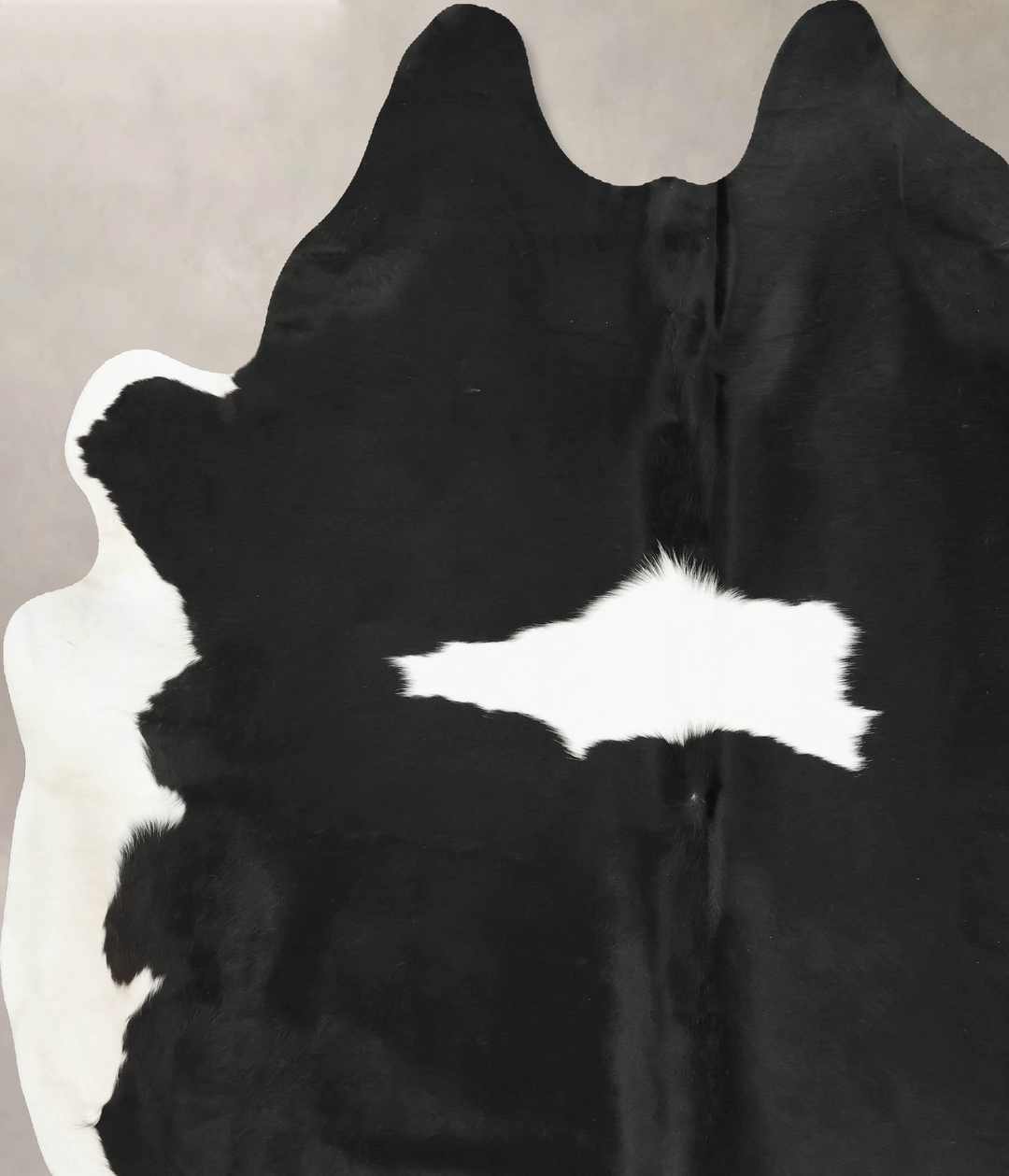 Black and White XX-Large Brazilian Cowhide Rug 8'10"H x 7'2"W #B16216 