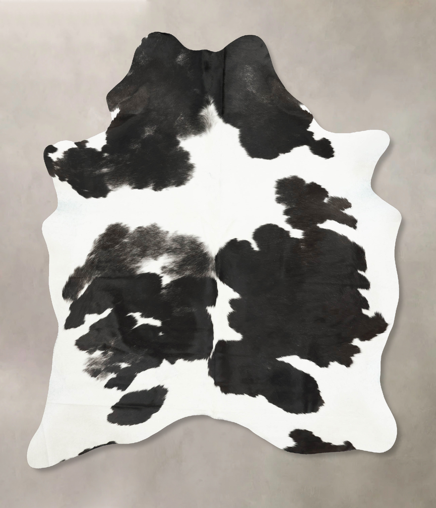Black and White X-Large Brazilian Cowhide Rug 8'0"H x 5'10"W #B16233 by Hudson Hides