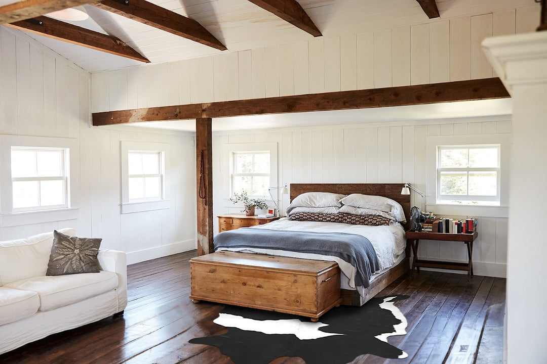 Black and White X-Large Brazilian Cowhide Rug 7'0"H x 6'0"W #B16368 by