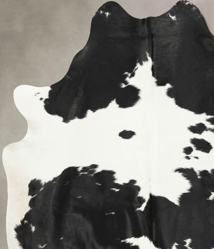 Black and White X-Large Brazilian Cowhide Rug 7'6"H x 6'5"W #B16379 by Hudson Hides
