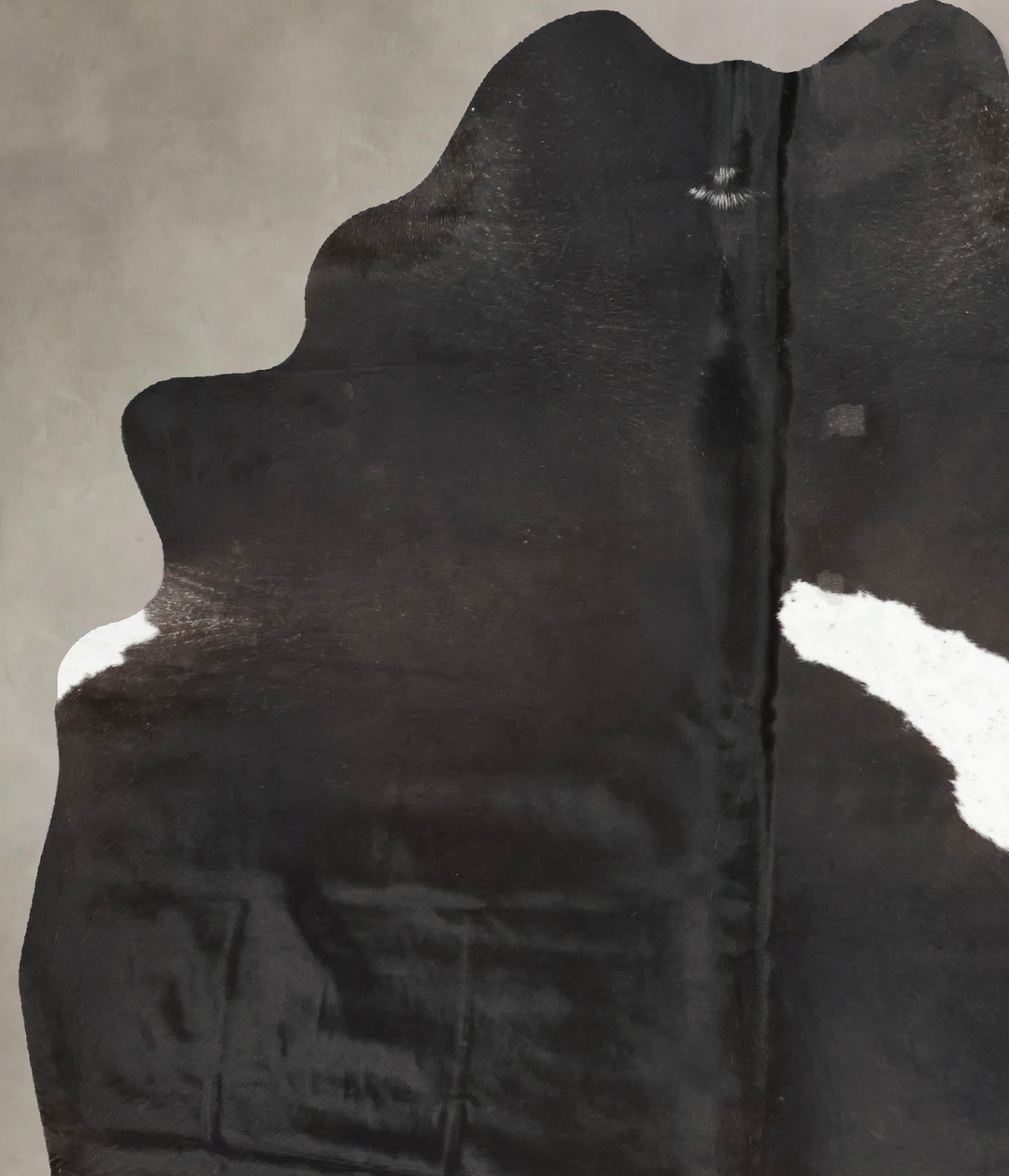 Black and White X-Large Brazilian Cowhide Rug 7'3"H x 5'6"W #B16421 by