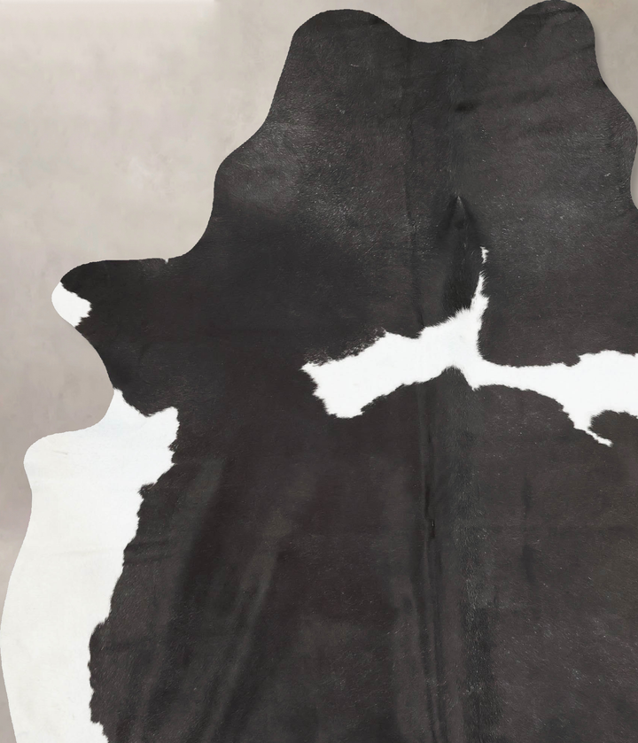 Black and White XX-Large Brazilian Cowhide Rug 8'9"H x 6'8"W #B16478 by Hudson Hides