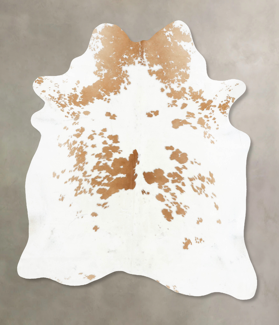 Beige and White X-Large Brazilian Cowhide Rug 7'5"H x 6'2"W #B16632 by