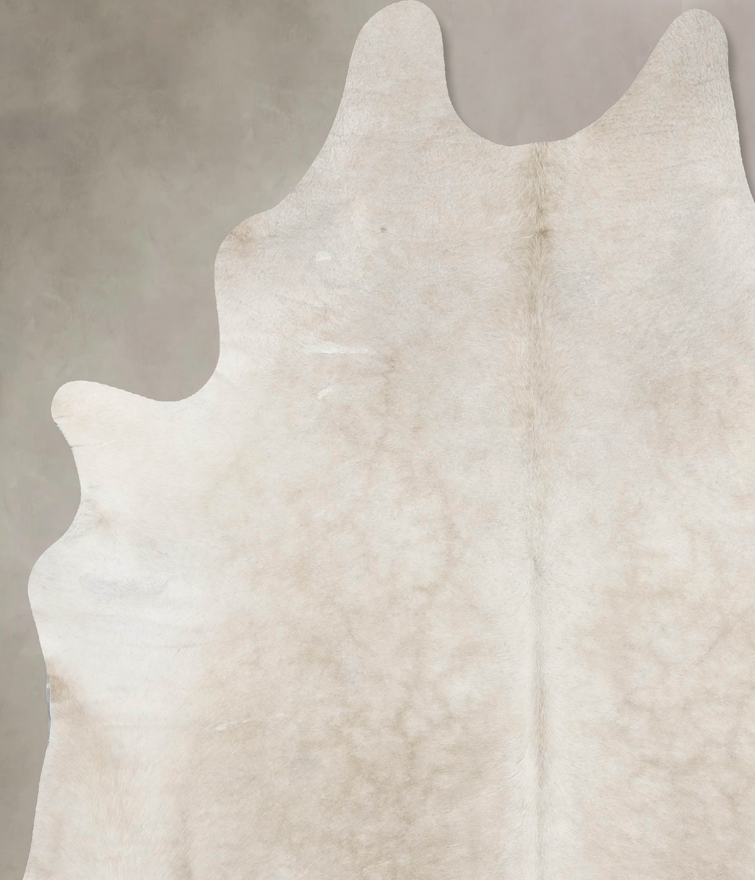 Champagne XX-Large Brazilian Cowhide Rug 8'6"H x 6'11"W #B16700 by Hud