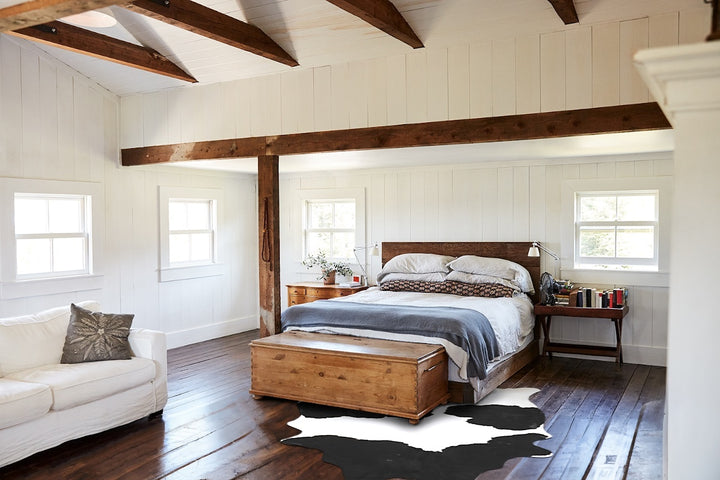 Black and White XX-Large Brazilian Cowhide Rug 8'4"H x 6'3"W #B16731 by Hudson Hides