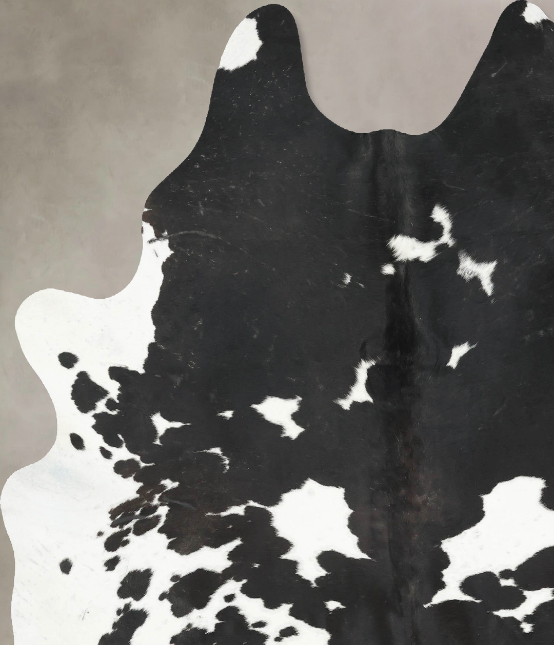 Black and White X-Large Brazilian Cowhide Rug 8'0"H x 6'0"W #B16779 by