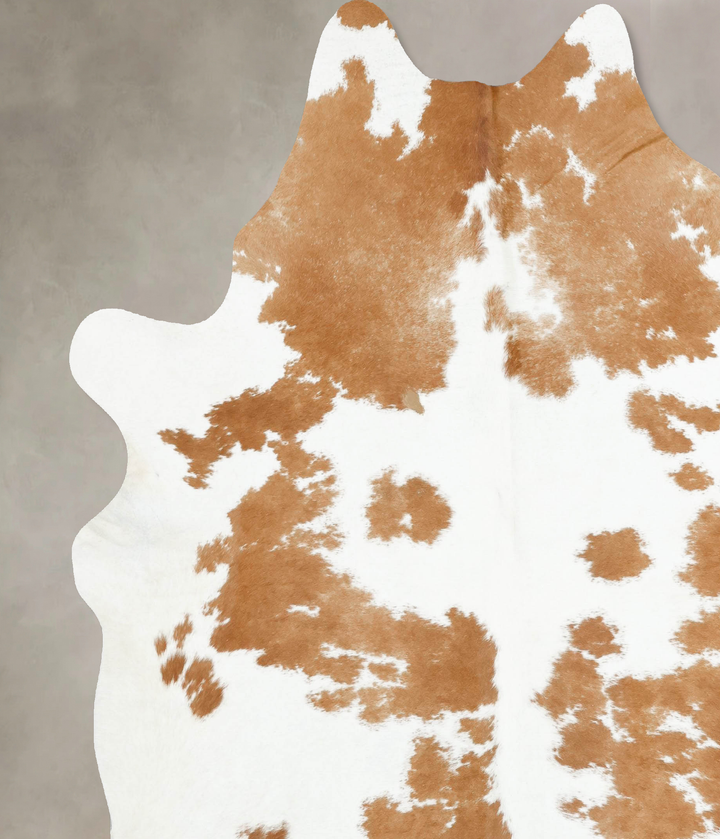 Beige and White XX-Large Brazilian Cowhide Rug 8'5"H x 7'3"W #B16903 by Hudson Hides