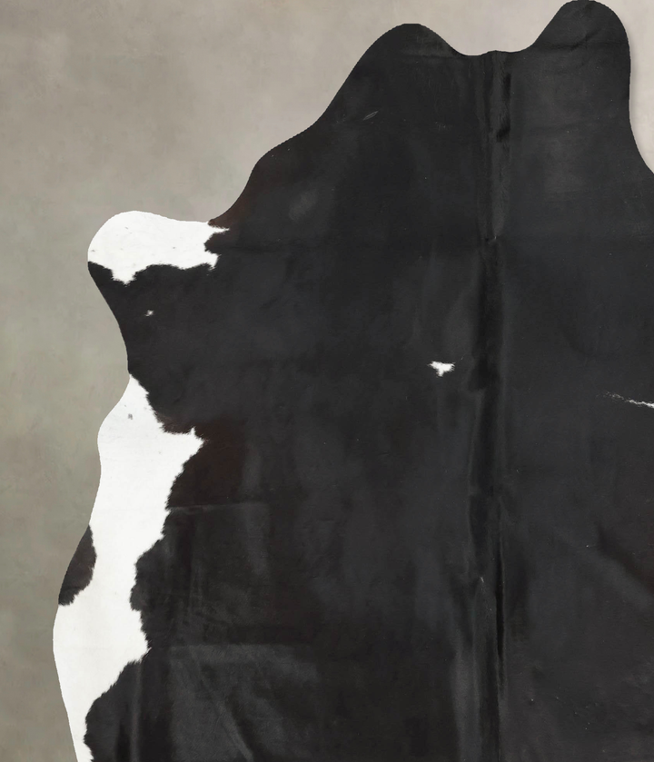 Black and White XX-Large Brazilian Cowhide Rug 8'4"H x 6'7"W #B16907 by Hudson Hides