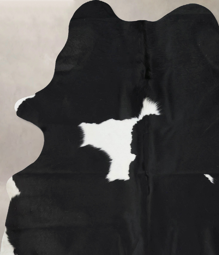 Black and White X-Large Brazilian Cowhide Rug 7'1"H x 5'9"W #B17100 by Hudson Hides
