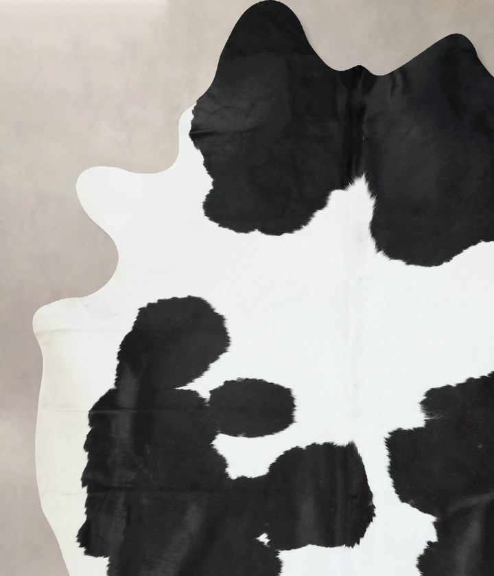 Black and White XX-Large Brazilian Cowhide Rug 9'0"H x 7'6"W #B17161 by Hudson Hides