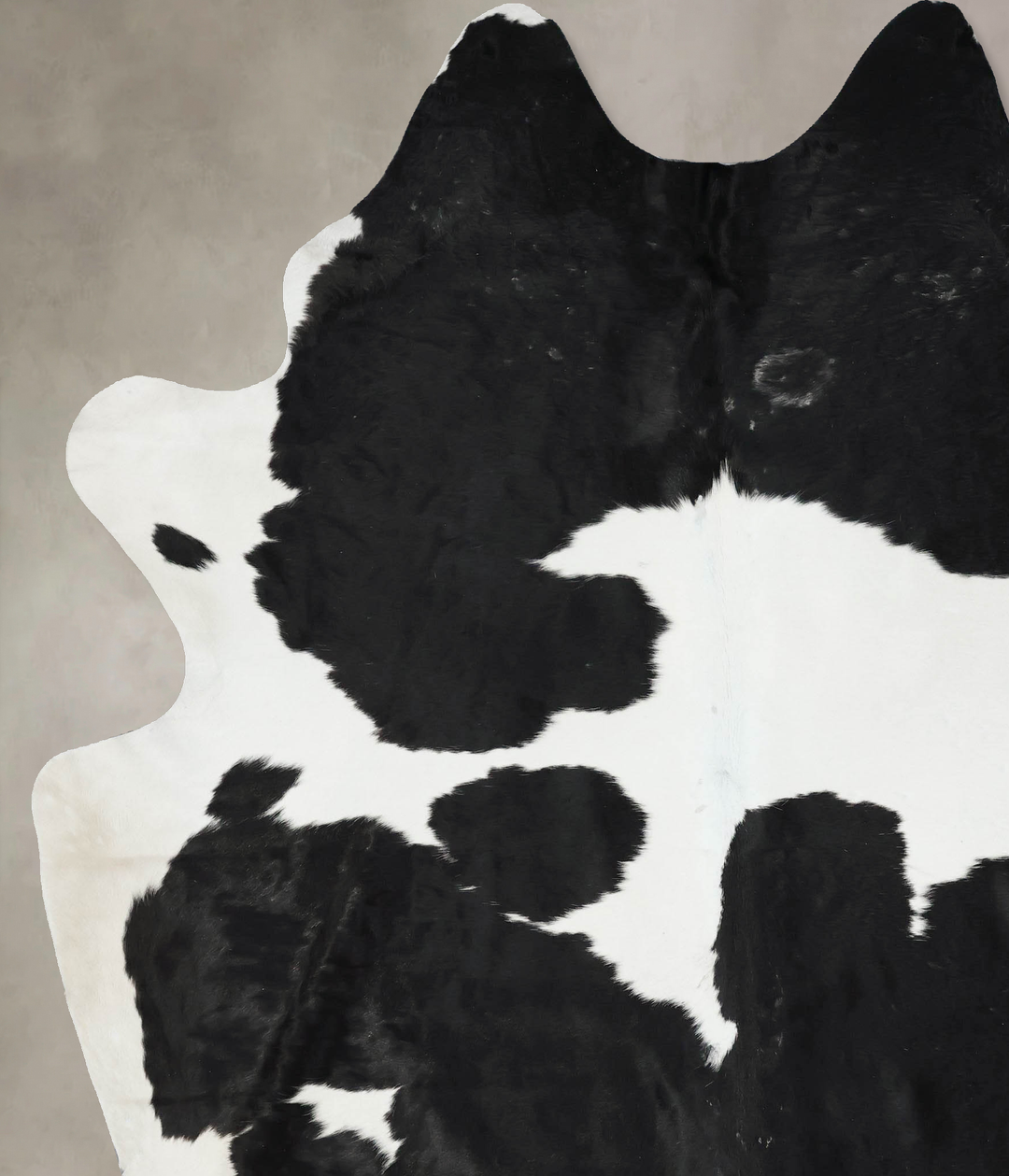 Black and White XX-Large Brazilian Cowhide Rug 8'7"H x 6'11"W #B17201 