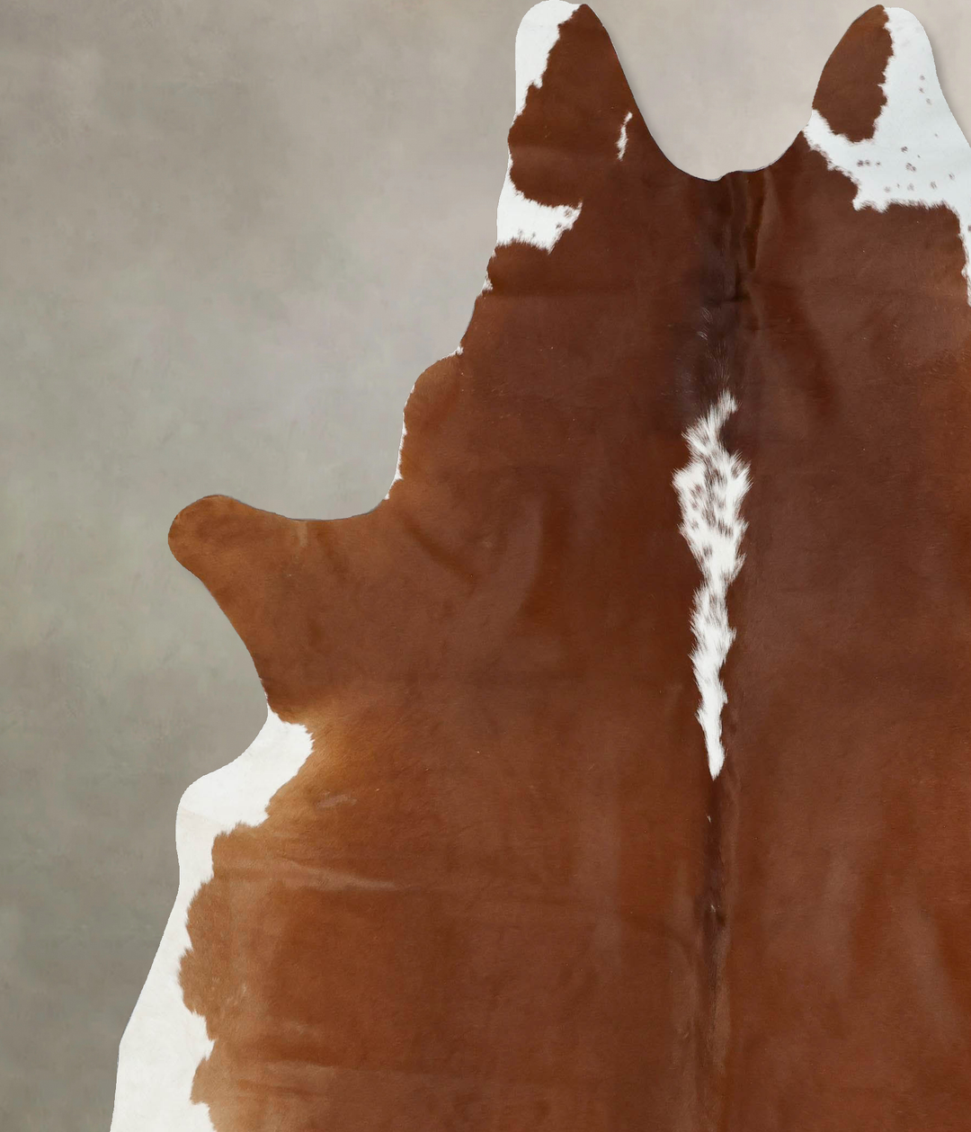 Hereford XX-Large Brazilian Cowhide Rug 8'3"H x 7'0"W #B17226 by Hudso