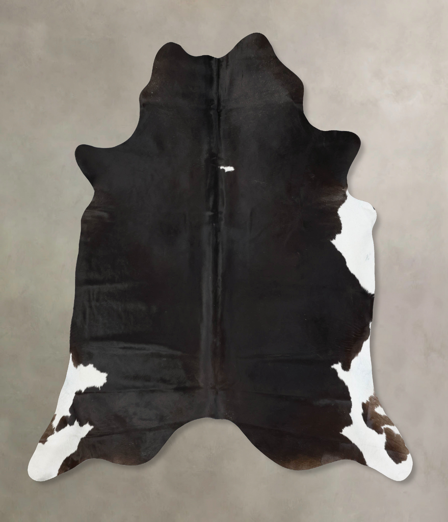 Black and White XX-Large Brazilian Cowhide Rug 8'5"H x 7'3"W #B17230 by Hudson Hides